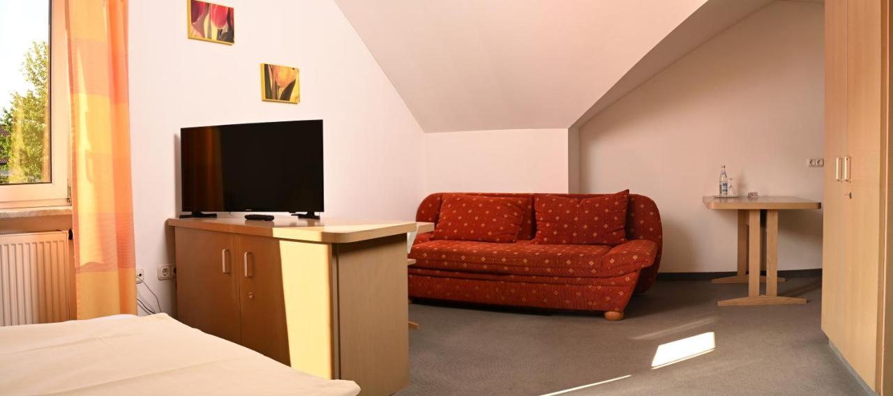 Hotel Zum Alten Wirt Langenbach エクステリア 写真