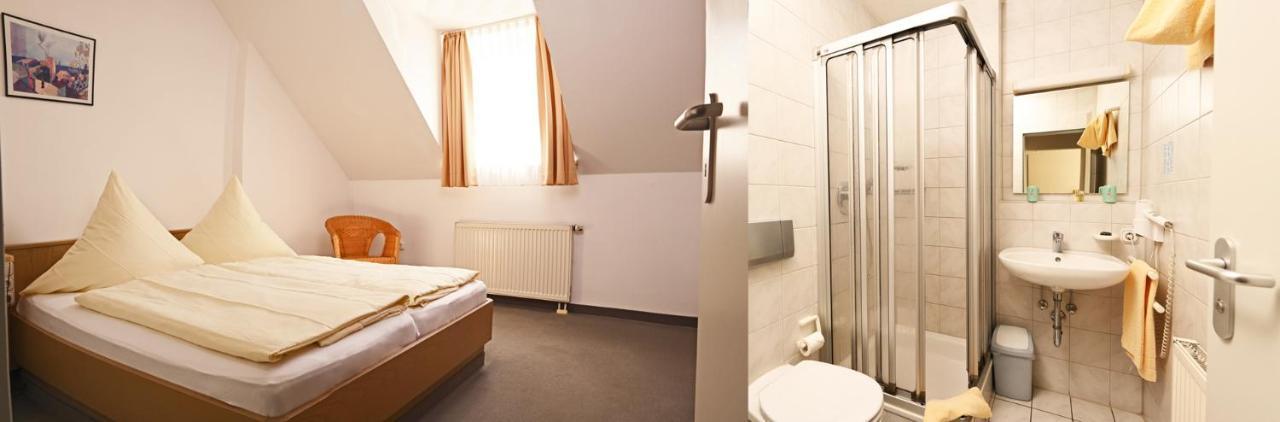 Hotel Zum Alten Wirt Langenbach エクステリア 写真