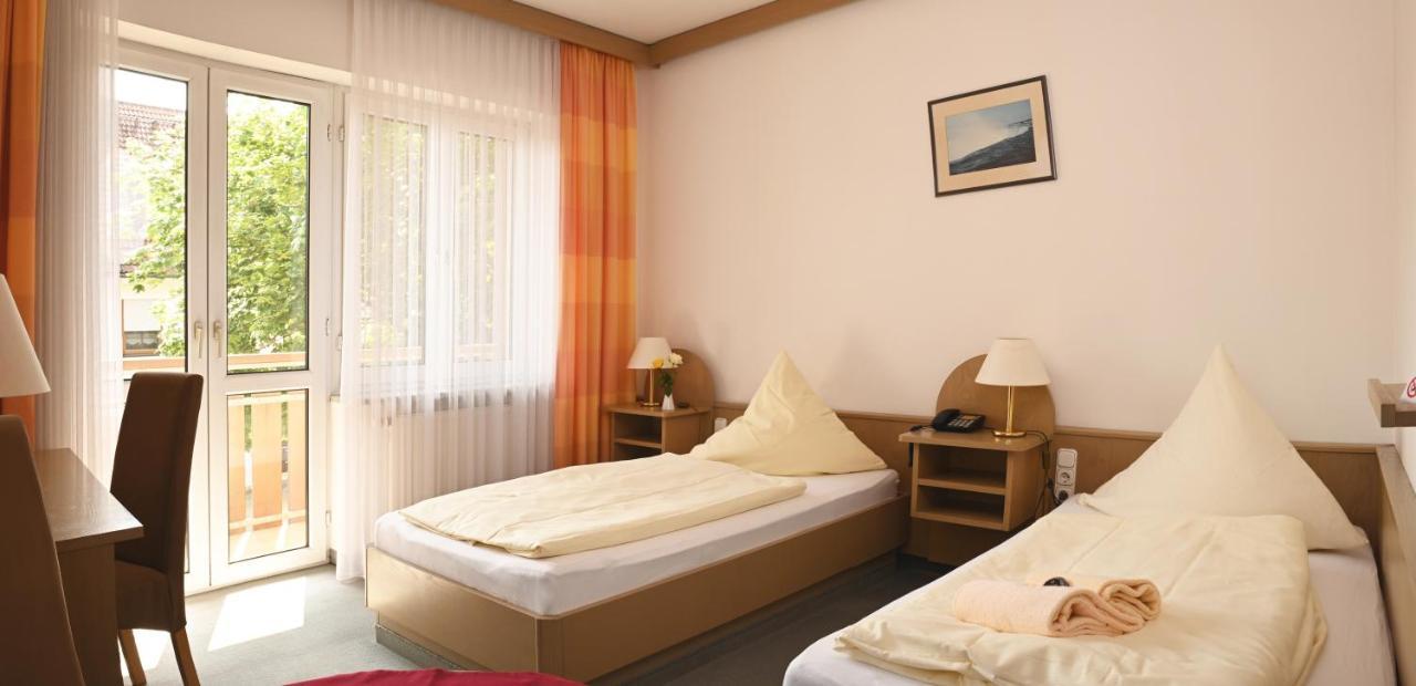 Hotel Zum Alten Wirt Langenbach エクステリア 写真
