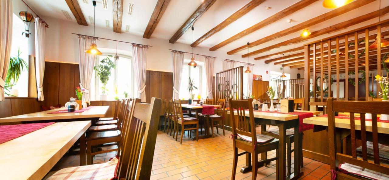 Hotel Zum Alten Wirt Langenbach エクステリア 写真